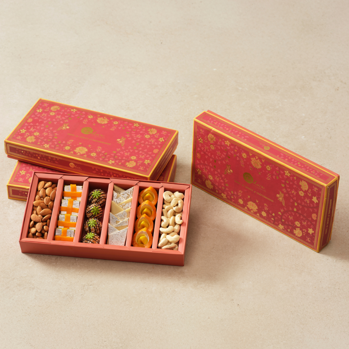 Assorted Sweet Box Online ₹600| Premium Mithai Gift Boxes - dadus