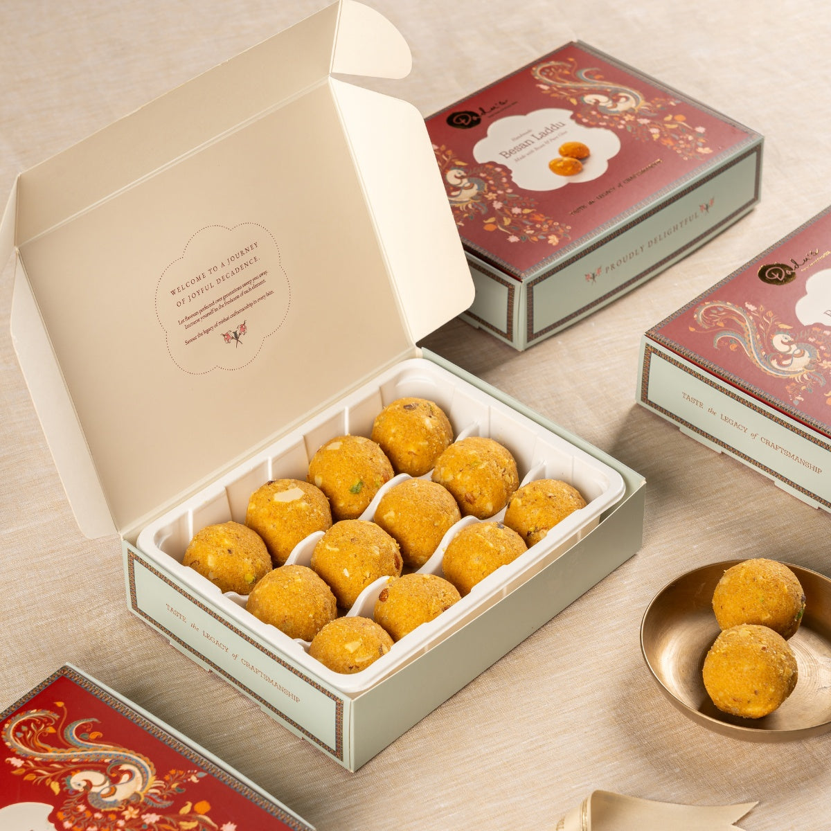 Besan Laddu
