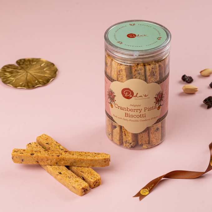 Cranberry Pista Biscotti 300 Gms