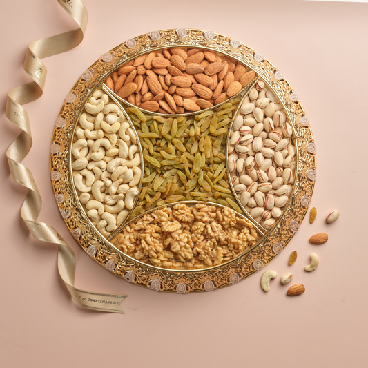 Dry Fruit Trays Option- 7  (700 Gms)