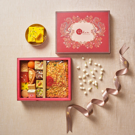 Metha & Namkeen Option 1 (320 Gms)