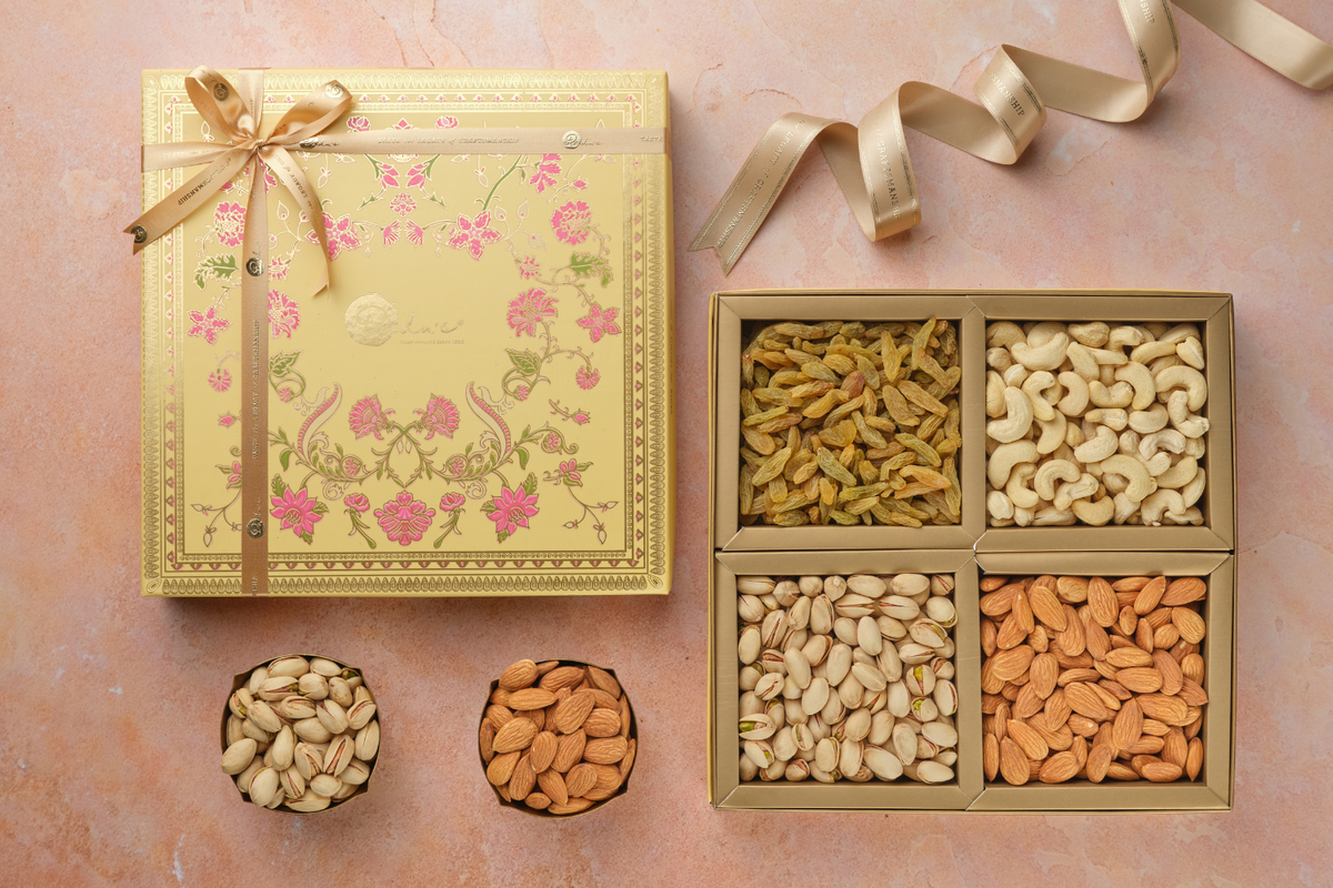 DryFruit Box Option - 12 (500 gms)