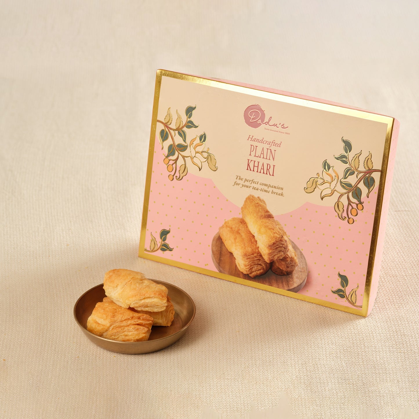 Dadus Plain Khari Crispy Bakery Snack