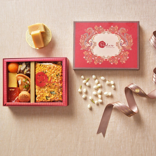 Meetha & Namkeen Option 1 (320 gms)